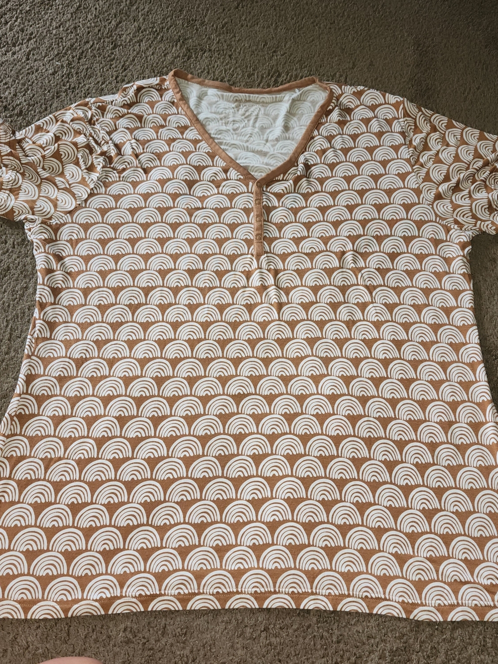 Little Sleepies Tan & White Short Sleeve V-Neck Top